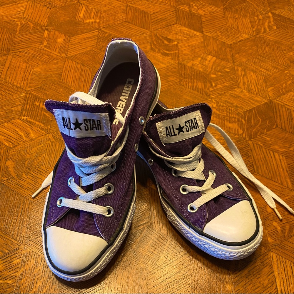Converse Chuck Taylor All⭐️Star Women’s tennis shoes